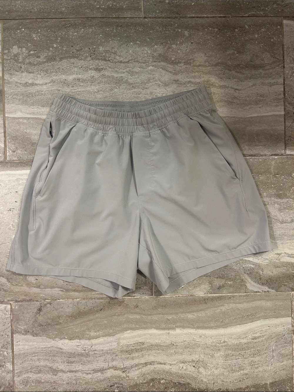 lululemon athletica Men's Light Gray Pace Breaker Shorts